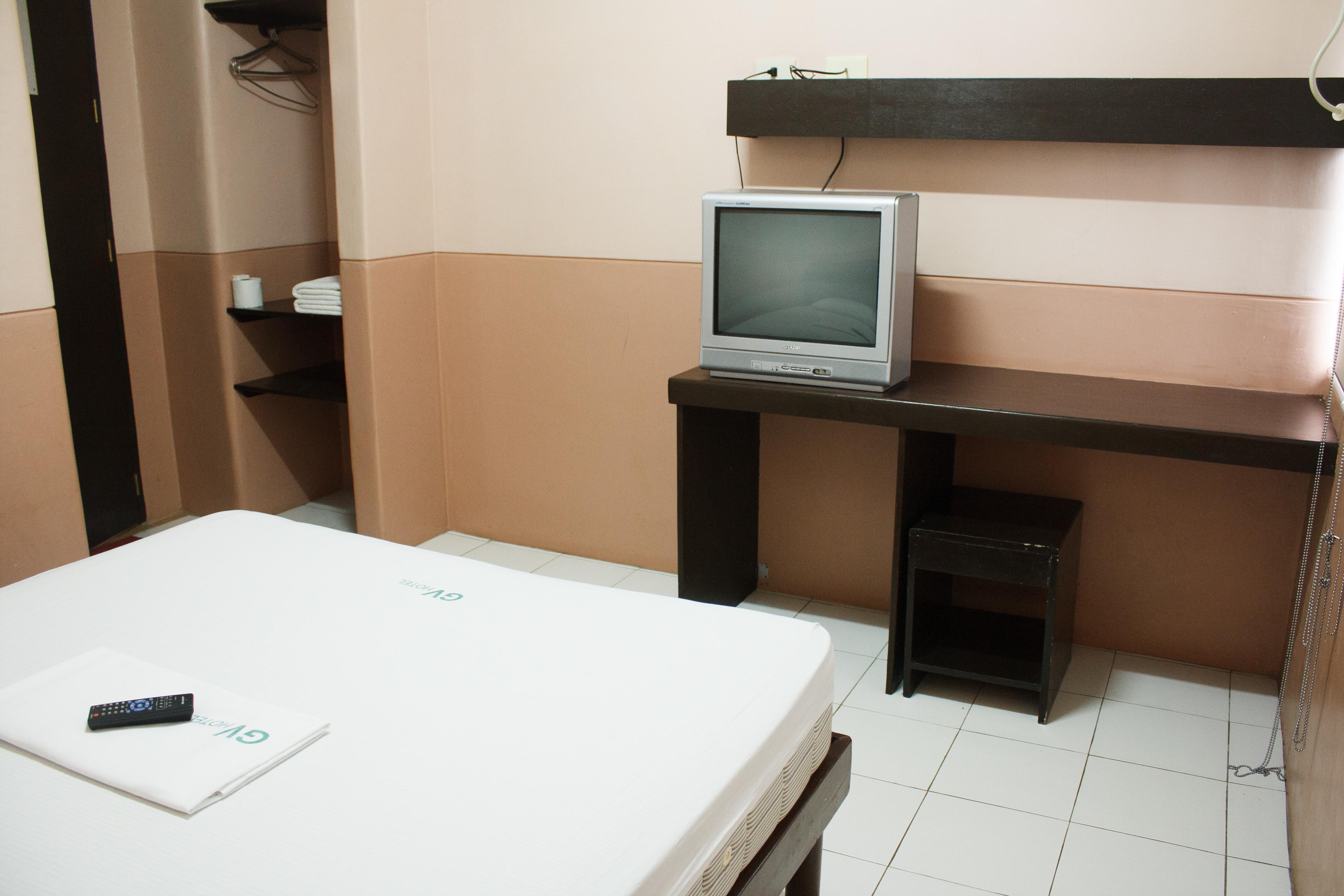 Gv Hotel - Naval Biliran Екстериор снимка
