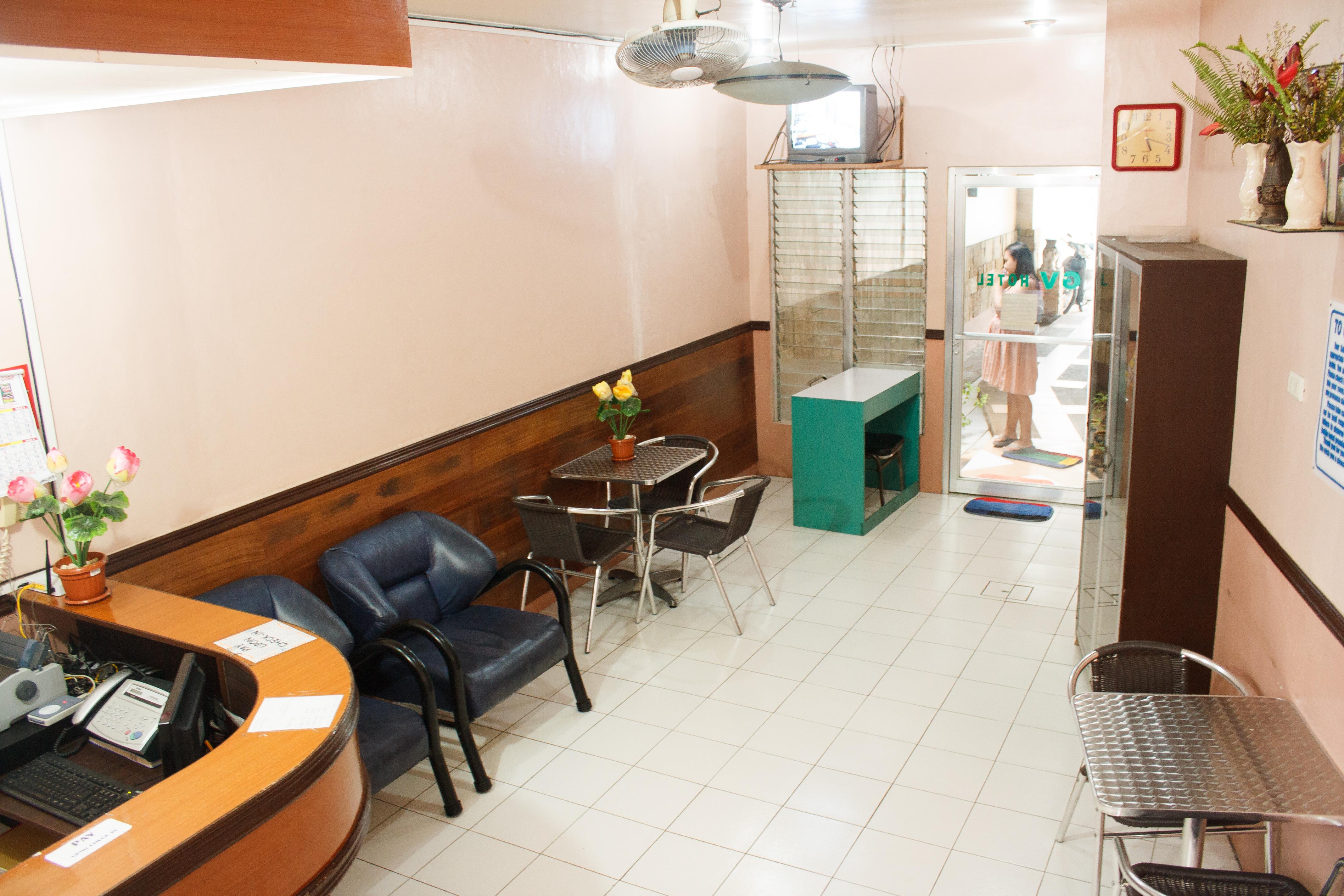 Gv Hotel - Naval Biliran Екстериор снимка