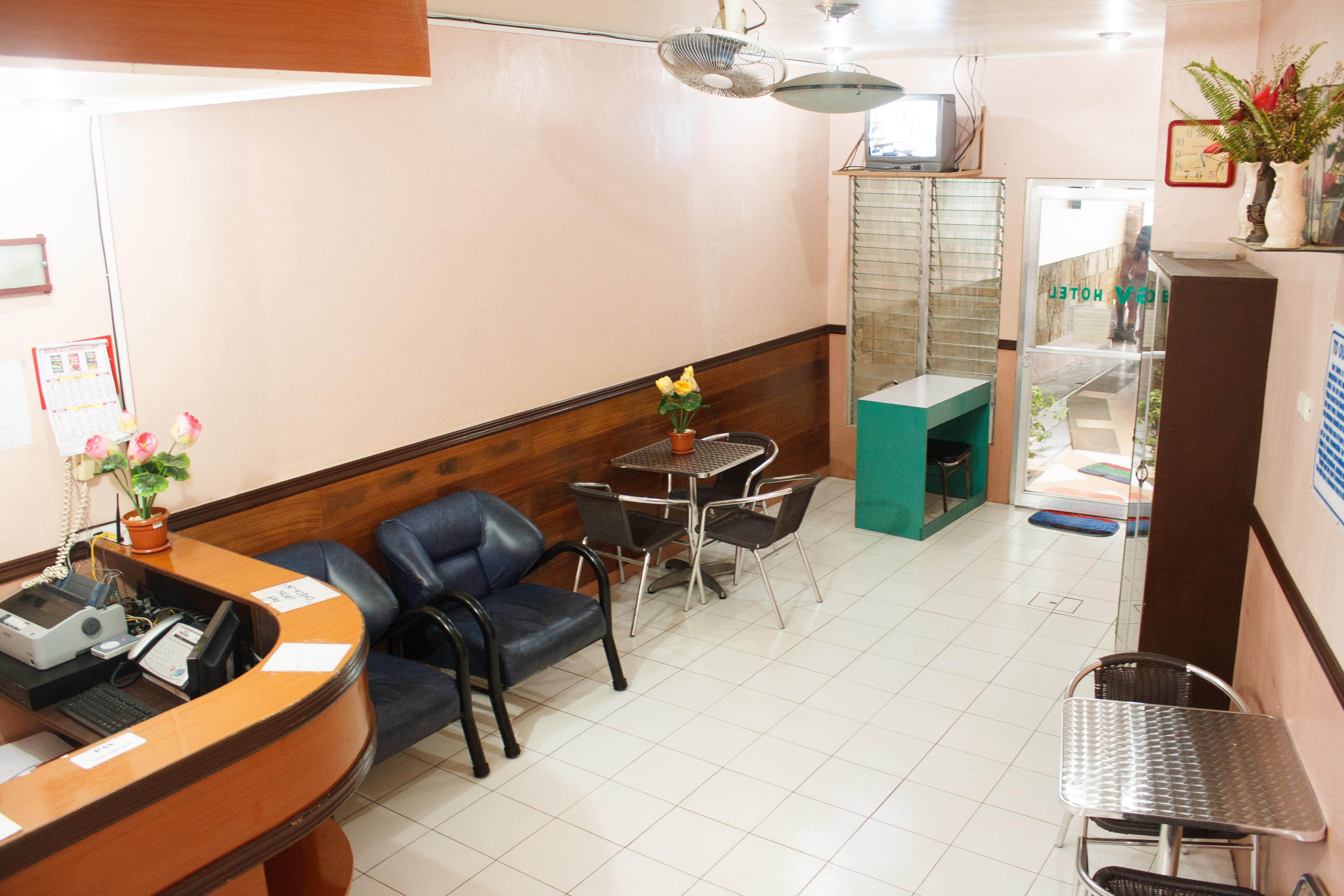 Gv Hotel - Naval Biliran Екстериор снимка