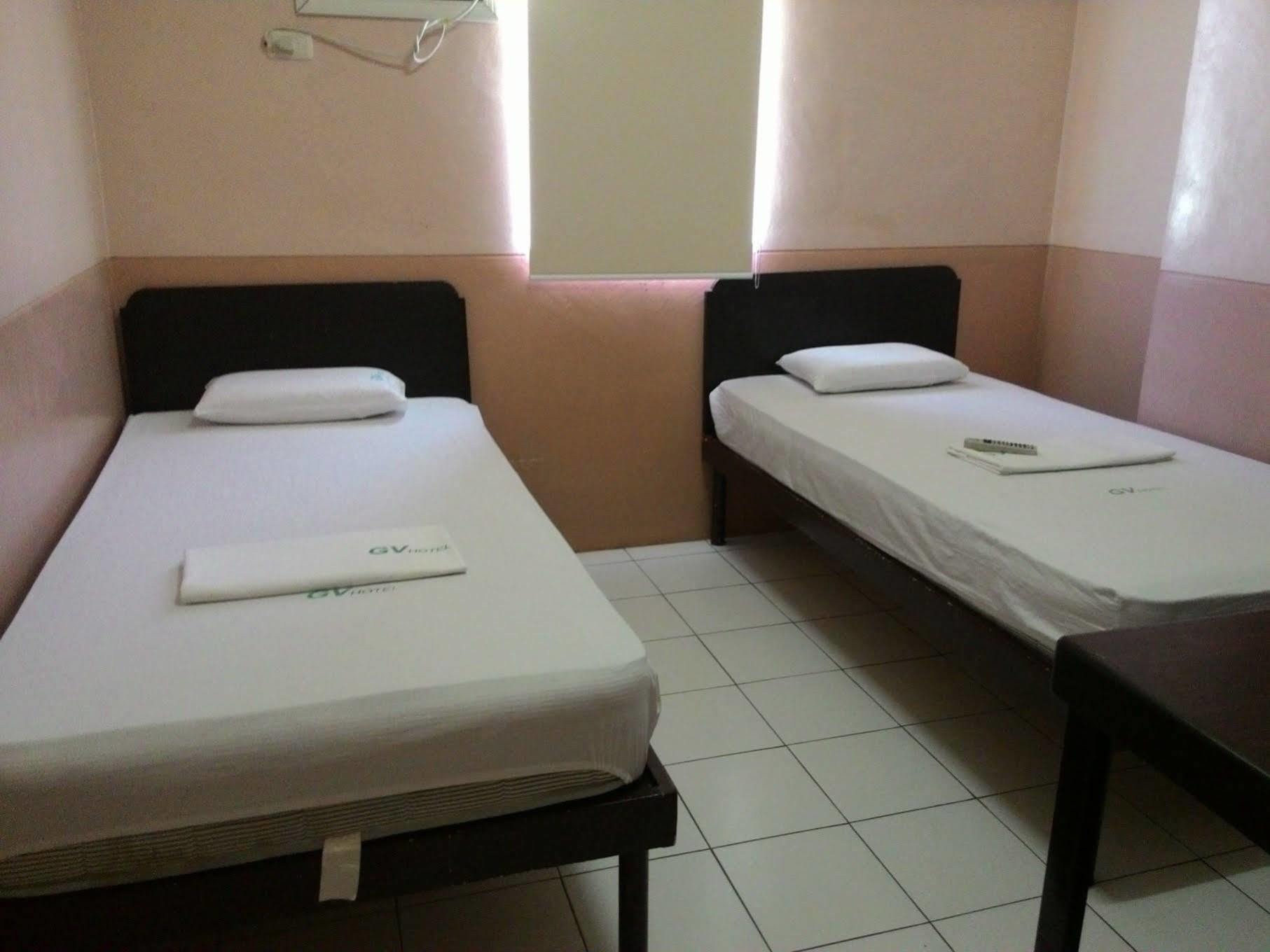 Gv Hotel - Naval Biliran Екстериор снимка
