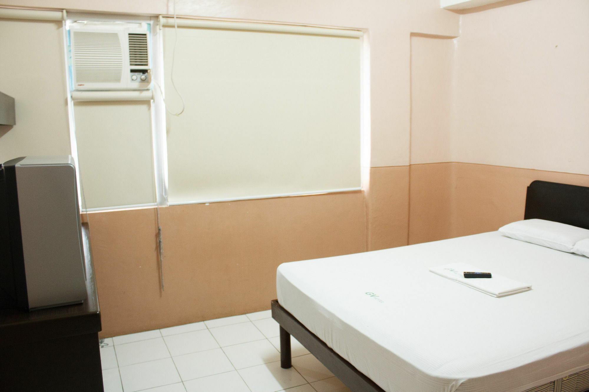 Gv Hotel - Naval Biliran Екстериор снимка
