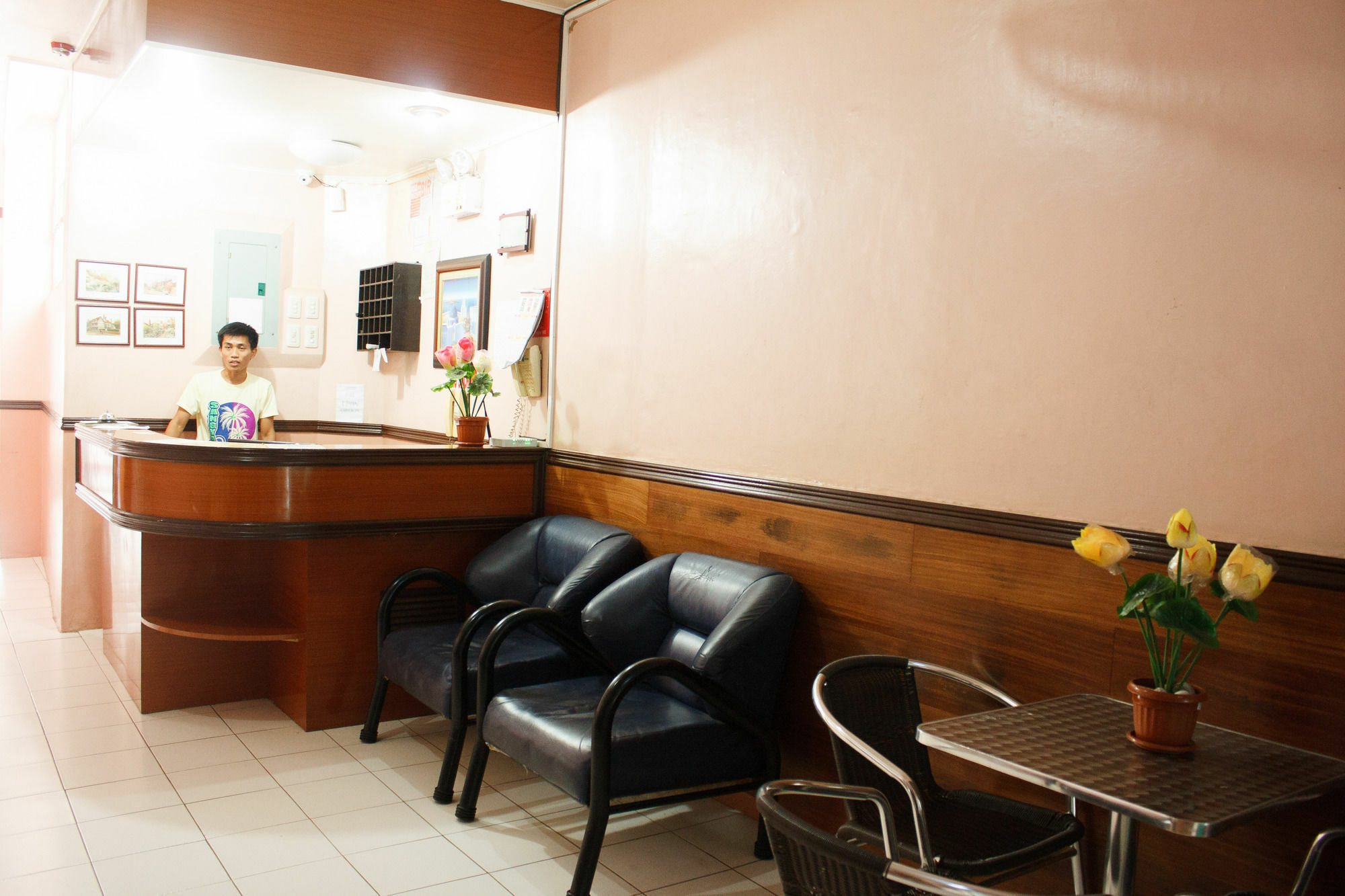 Gv Hotel - Naval Biliran Екстериор снимка